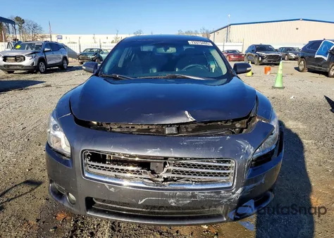 2010 Nissan Maxima S z USA, uszkodzony, nr VIN 1N4AA5AP5AC847483